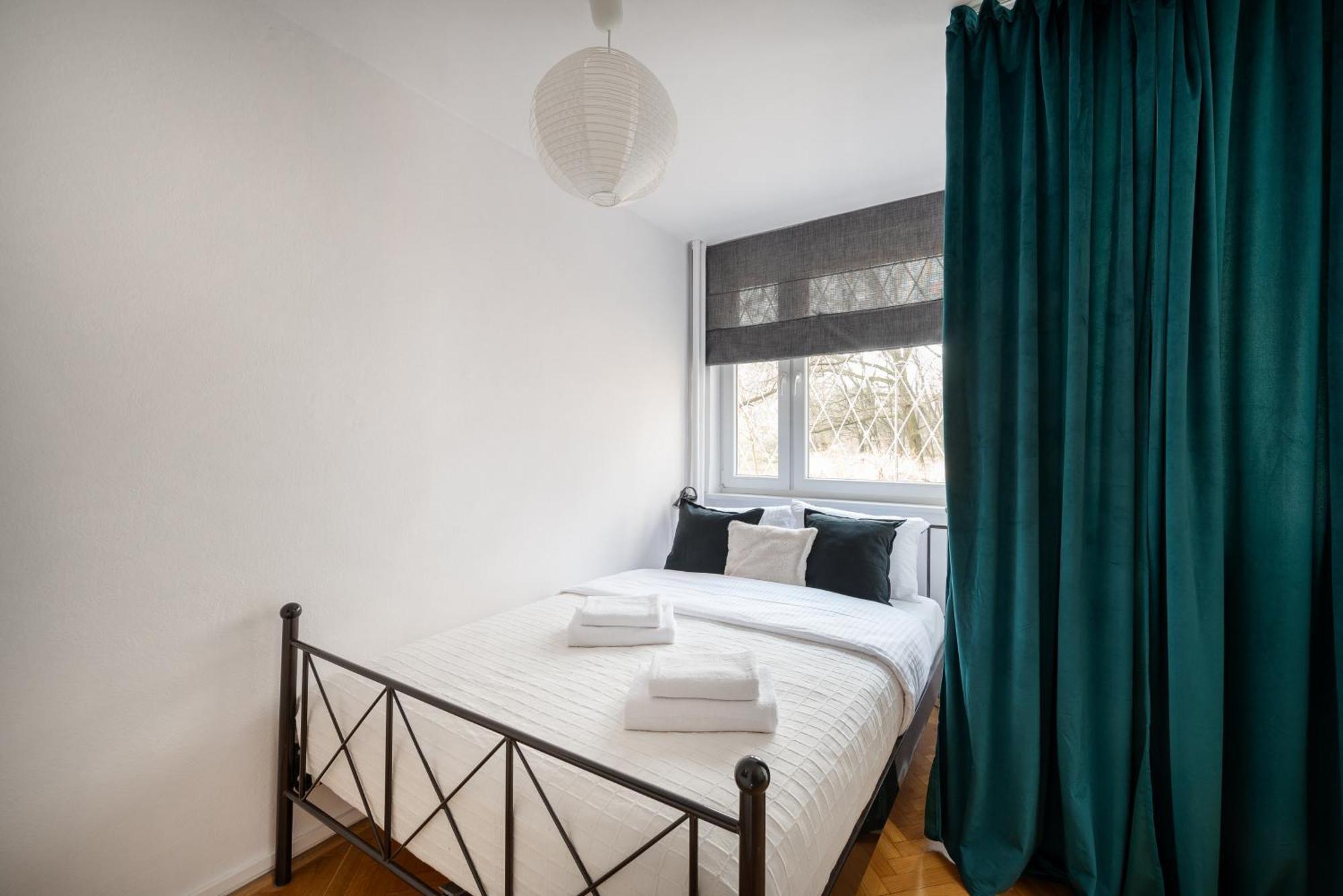 Butas Solec Vistula Warsaw